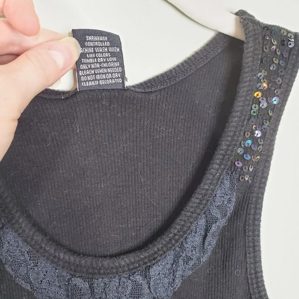 Black Sequin & Lace Jamaica Stretchy‎ Tank (Girls’ Large)
